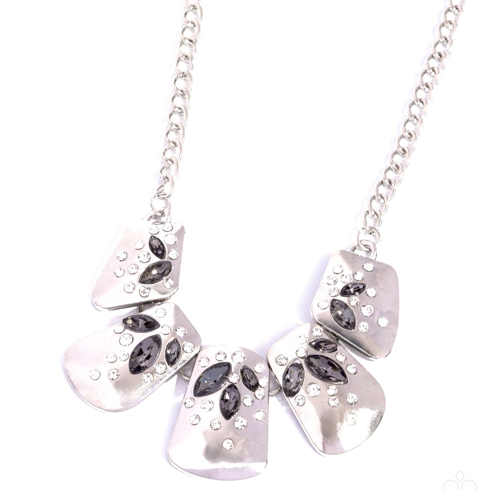 🆕Paparazzi Jewelry set *🤍*Jubilee Jungle -Silver -~Bling Free Gift~